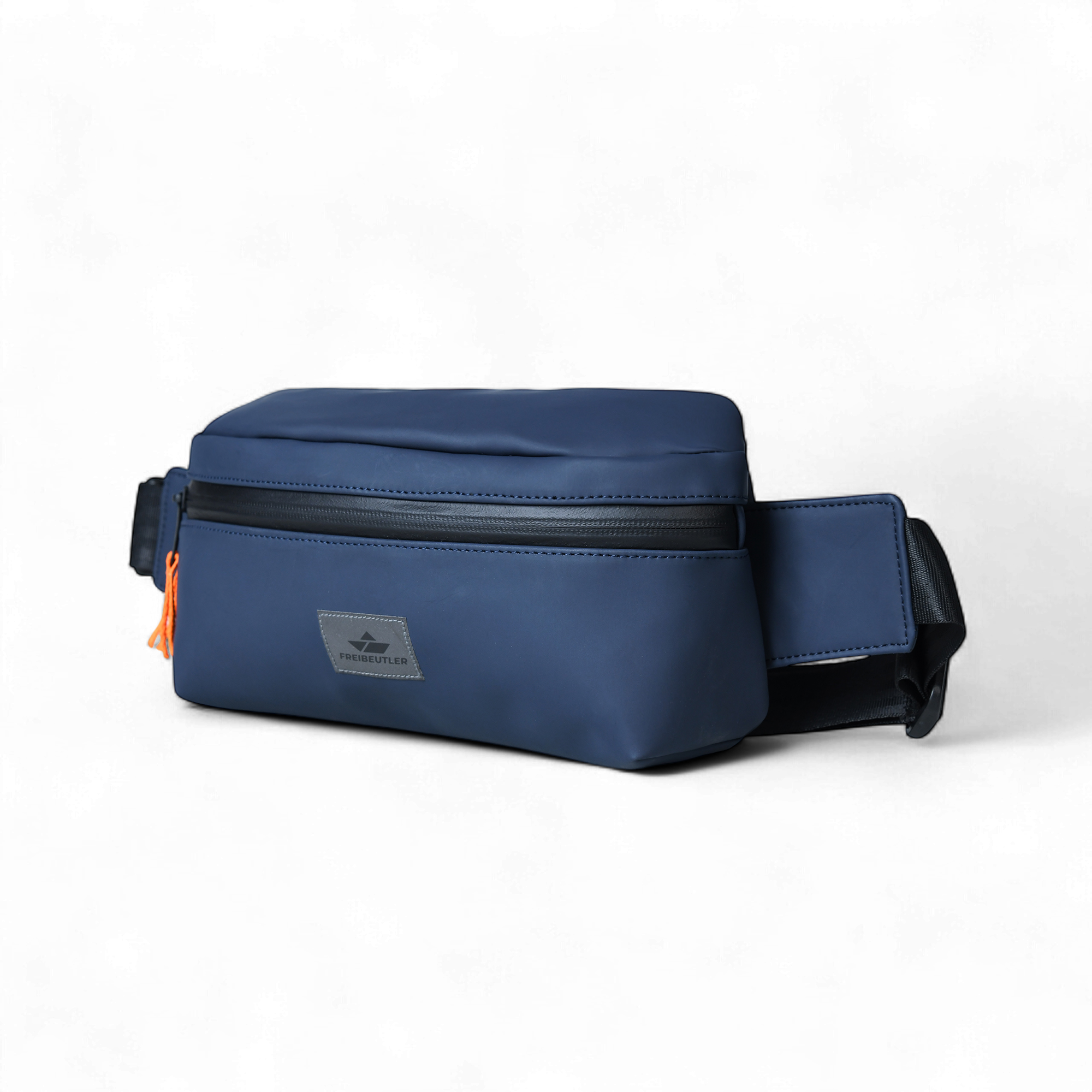 Fred Hip Bag - Matte Black